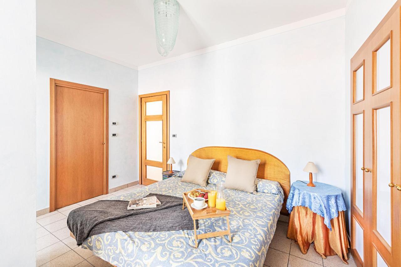 Gaudio Flat Near Ariston Theater By Wonderful Italy Appartement San Remo Buitenkant foto
