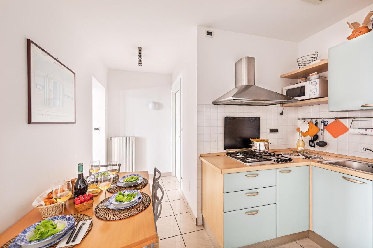 Gaudio Flat Near Ariston Theater By Wonderful Italy Appartement San Remo Buitenkant foto