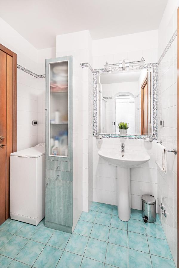 Gaudio Flat Near Ariston Theater By Wonderful Italy Appartement San Remo Buitenkant foto