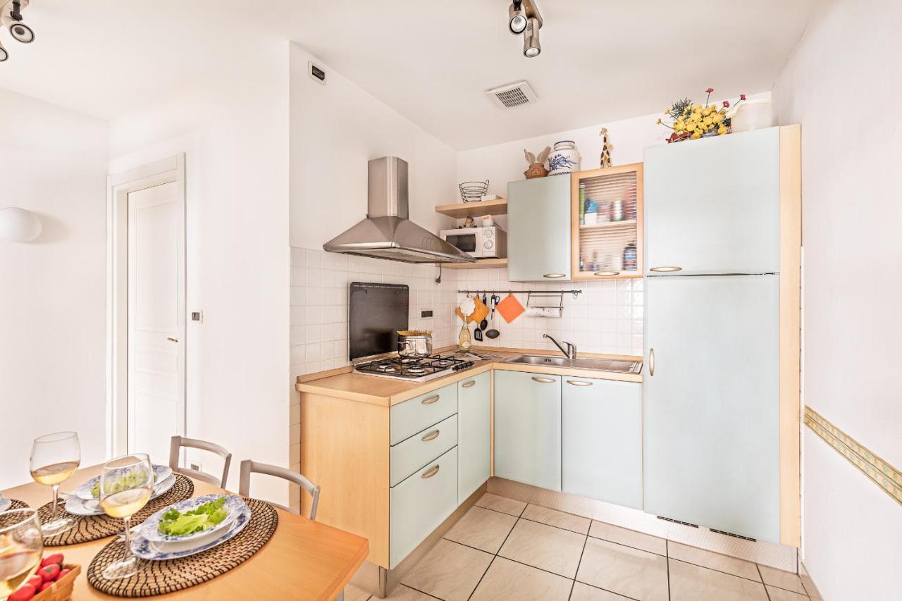 Gaudio Flat Near Ariston Theater By Wonderful Italy Appartement San Remo Buitenkant foto